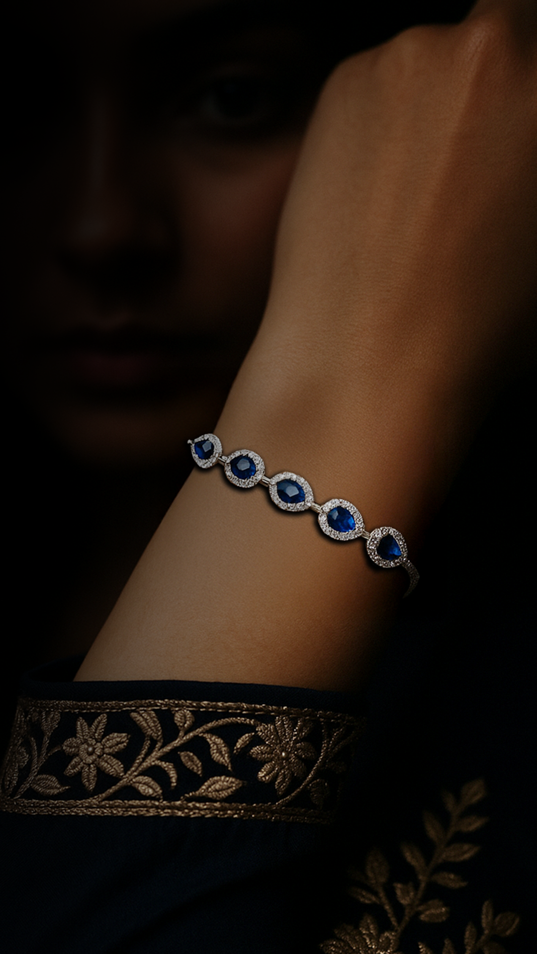 AZURE LINEA BRACELET